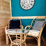 Nuci's Place - The Signature Collection Apartament Tirana