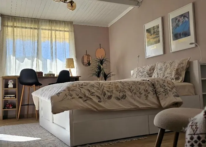 Nuci's Place - The Signature Collection * Tirana