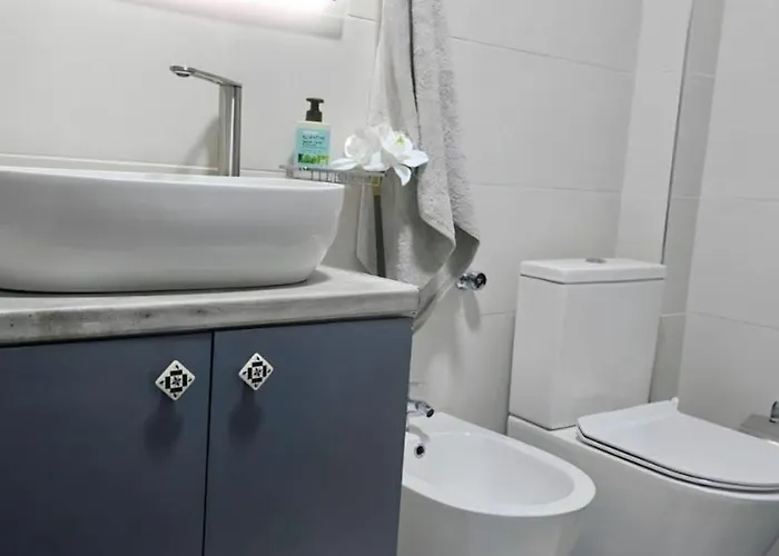 Nuci's Place - The Signature Collection Tiran